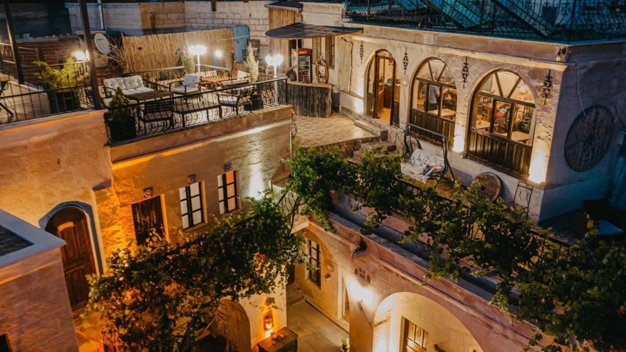 Hotel Helios Cave Kapadokya à Ürgüp Extérieur photo