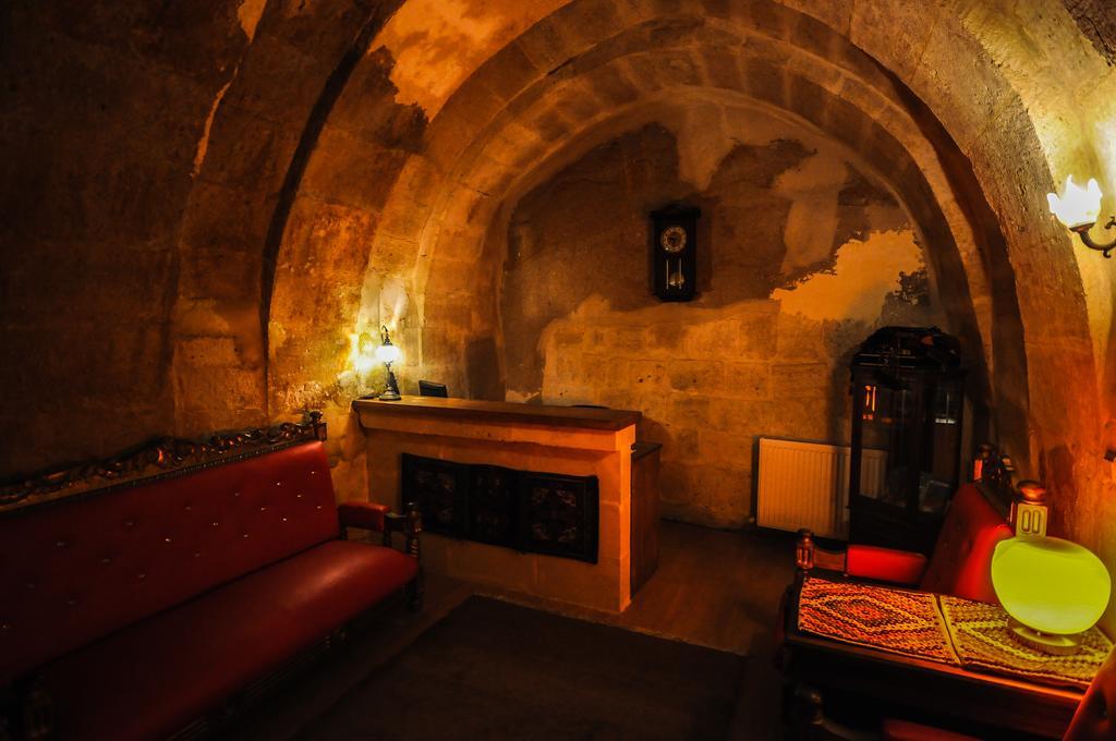 Hotel Helios Cave Kapadokya à Ürgüp Extérieur photo
